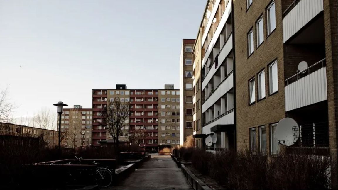 Statistik från länsstyrelserna visar att en tredjedel av immigranterna flyttar från anvisade kommuner till områden med högre social utsatthet inom tre år. I Skåne väljer 63 procent av de som flyttar utsatta områden. Foto:TT