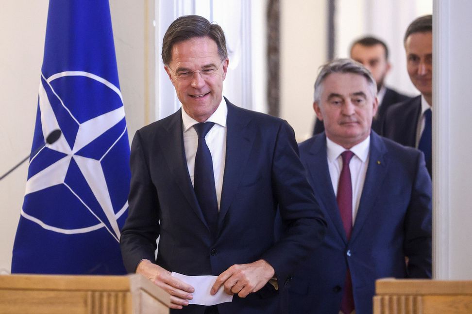 Natochefen Mark Rutte i Sarajevo. Armin Durgut/AP/TT