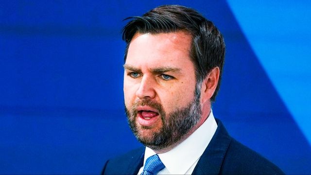 JD Vance höll ett redan beryktat tal i München på fredagen. Foto: AP