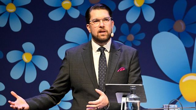 Öppnar för att Sverige ska ignorera internationella konventioner i kriget mot de kriminella gängen. Foto: Jessica Gow/TT
