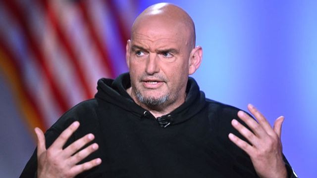 John Fetterman. Foto: Steven Senne/AP/TT.