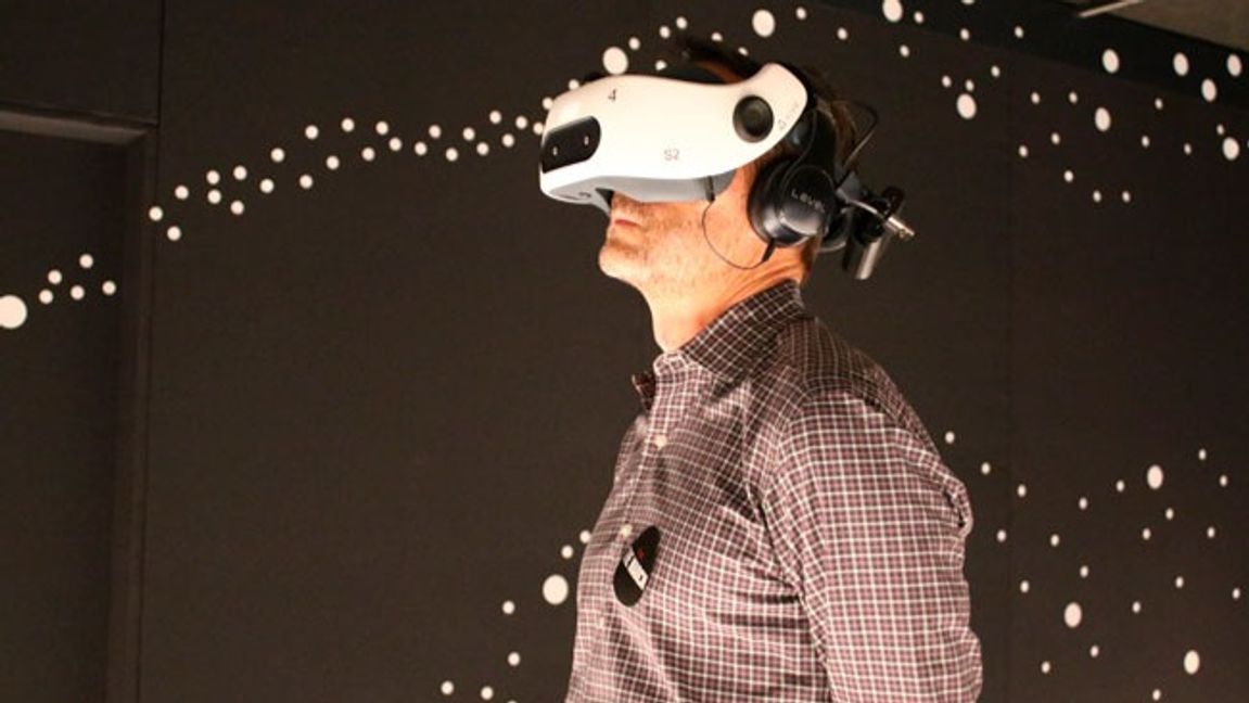 Nyanlända får utbildning inom diskriminering genom VR. Foto: Noreen Nashir/AP/TT.