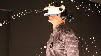 Nyanlända får utbildning inom diskriminering genom VR. Foto: Noreen Nashir/AP/TT.