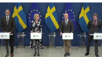 Finansminister Elisabeth Svantesson (M) med flera under måndagens pressträff om bidragsreformen. Foto: Regeringskansliet/YouTube