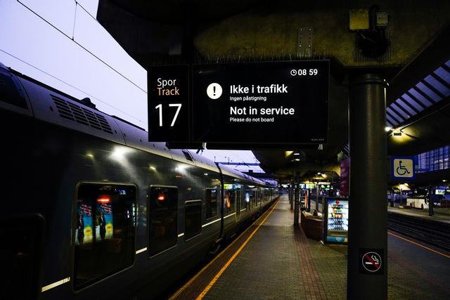 "Ikke i trafikk" står det för alla tåg i Norge just nu. Beate Oma Dahle/NTB/TT