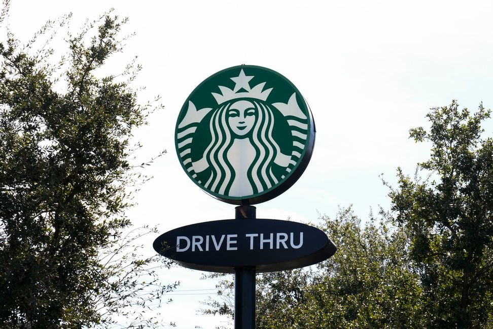 Starbucks får betala över 500 miljoner kronor. Arkivbild. Ashley Landis/AP/TT