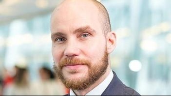 Filip Haugland vill se avslag på asylansökningar som norm. Foto: EPP