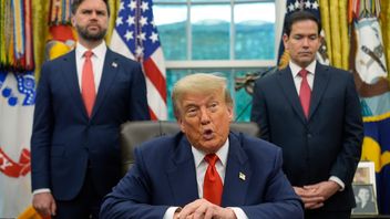 USA:s president Donald Trump, flankerad av vicepresident JD Vance och utrikesminister Marco Rubio. Bilden togs i Vita huset i juni. Manuel Balce Ceneta/AP/TT