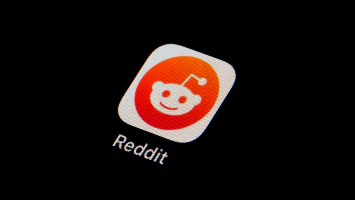 Reddit uppger dock att man kommer att följa lagstiftningen. Arkivbild. Foto: Matt Slocum/AP/TT