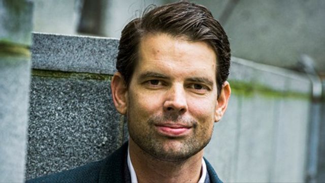 DN tycks tro att det är framträdande journalistik att läsa om hur Schulman triggas. Foto: Claudio Bresciani/TT