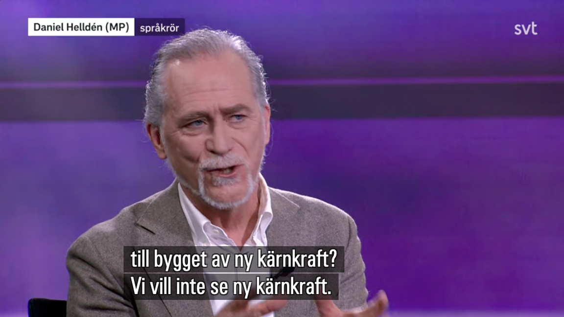 Miljöpartiets språkrör Daniel Helldén gästar SVT:s 30 Minuter, där han frågas ut om att sitta i regering med S trots deras energipolitik. Foto: SVT