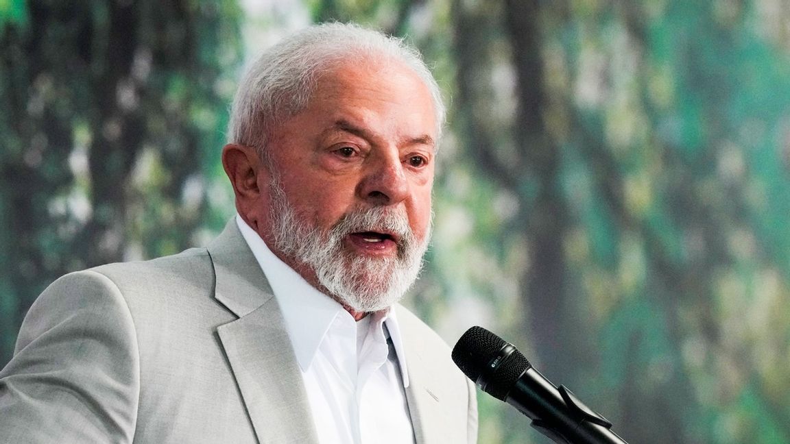 Brasiliens president Lula sjösätter stort stimulanspaket. Foto: AP