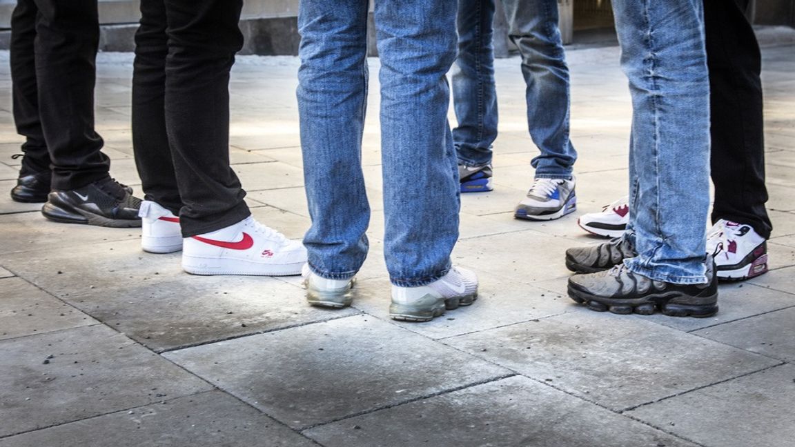 Barn och unga utpressas i allt högre utsträckning av gängkriminella som belägger dem med påhittade böter, enligt polisen. Arkivbild. Foto: HELENA LANDSTEDT/TT