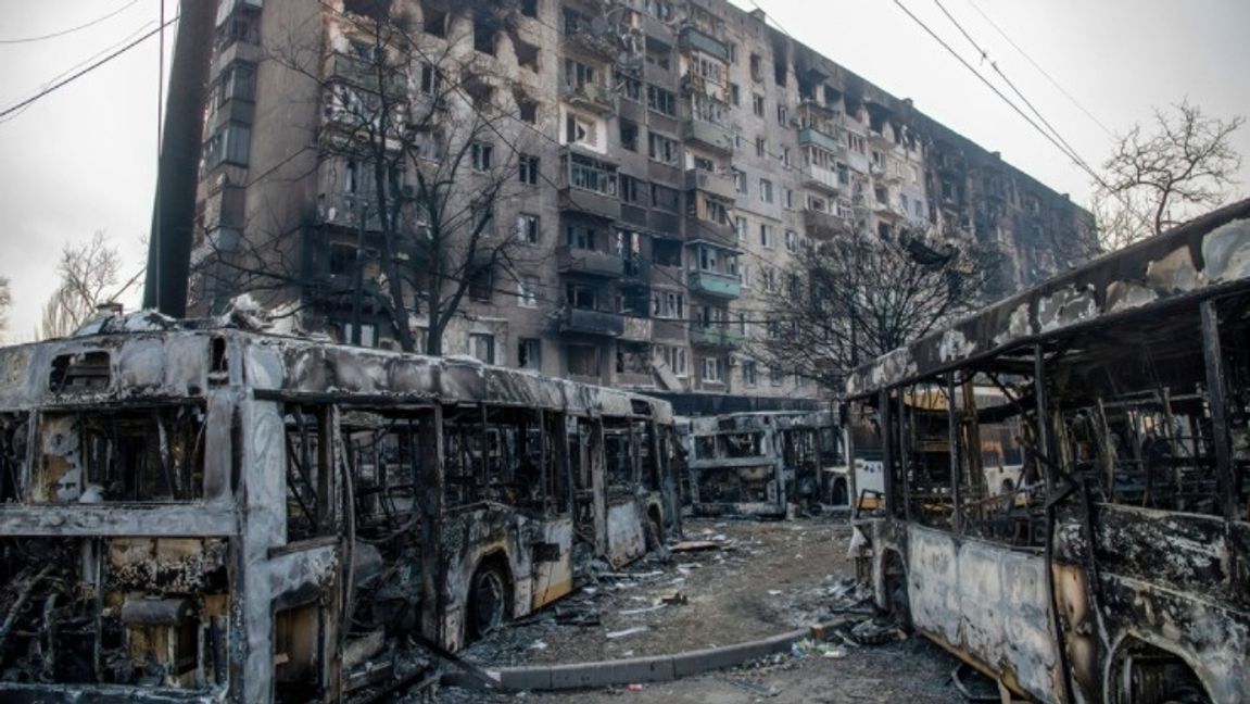 Ett förstört bostadshus i Mariupol. Foto: Maximilian Clarke/Zuma press/TT