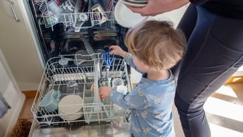 Familj är viktigt för att lära sig att ta ansvar, men ytterst är ansvaret ditt. Foto: Martina Holmberg / TT 