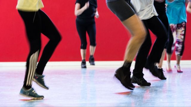 Osteoporos, även kallat benskörhet, fortsätter att vara en dold och underdiagnostiserad sjukdom, enligt Socialstyrelsen. Arkivbild. Foto: PONTUS LUNDAHL/TT