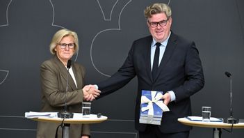 Gunnar Strömmer både kan och bör se till att de som har gjort fel straffas. Foto: Claudio Bresciani/TT  