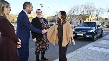 Kommunstyrelsens ordförande har haft tid att välkomna prinsessan Sofia, men inte den våldtagna kvinnan. Foto: Anders Wiklund/TT 