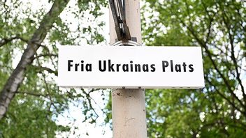 Fria Ukraianas plats vid den ryska ambassaden i Stockholm. Foto: Jessica Gow / TT