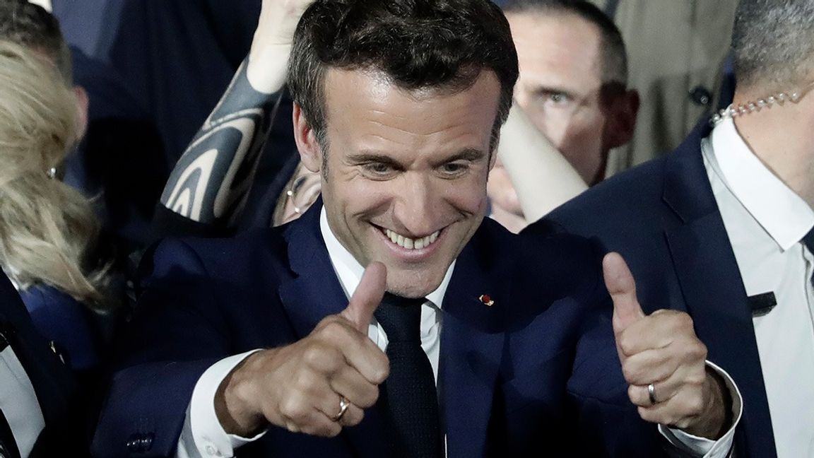 Macron kommer fortsatt leda Frankrike som president. Foto: Lewis Joly/AP/TT