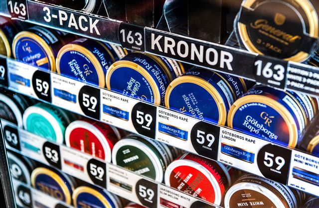 Facket drar tillbaka varslet om strejk på SMD Logistics, som lagrar och distribuerar merparten av snus och tobak i Sverige. Arkivbild. Foto: Claudio Bresciani/TT