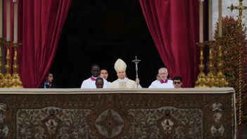 Installationsmässan för påve Leo XIV har inletts i Vatikanen. Andrew Medichini/AP/TT