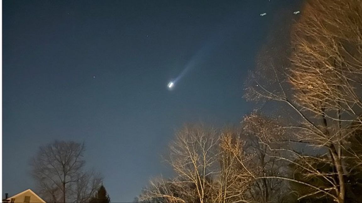 Möjliga drönare fångade på bild i New Jersey, USA. Foto: AP