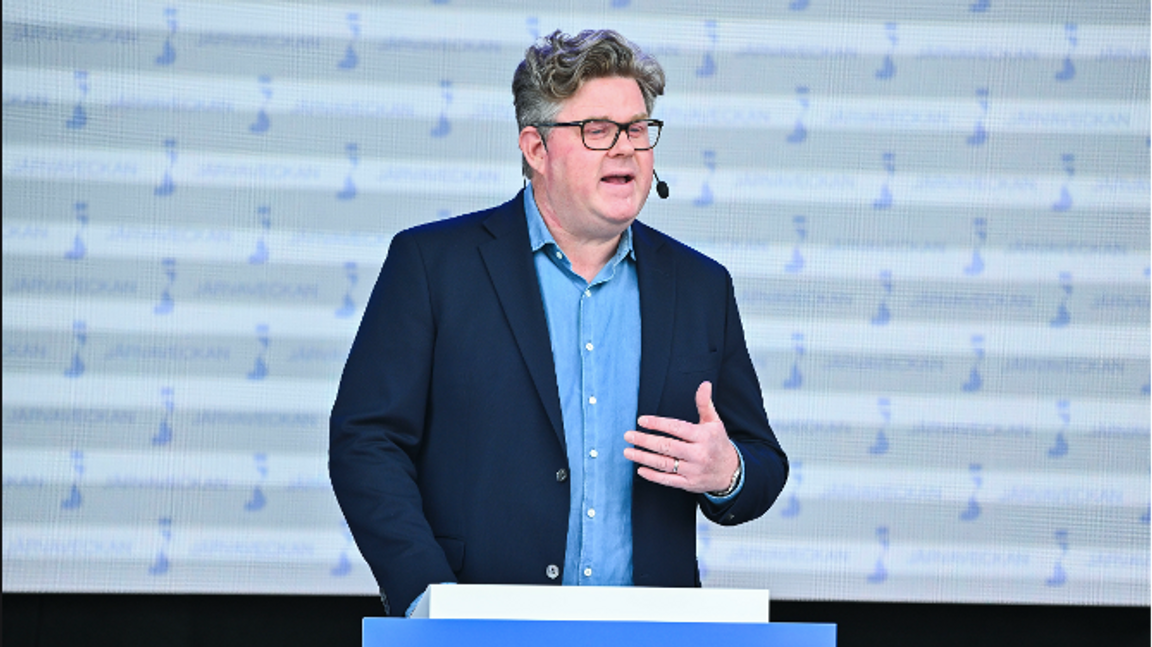 Justitieminister Gunnar Strömmer (M) talar på Järvaveckan under lördagen. Foto: Claudio Bresciani / TT