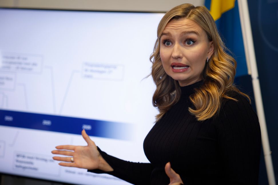 Energiminister och KD-ledaren Ebba Busch om läget i energisamtalen med oppositionen. Foto: Nicklas Thegerström/TT