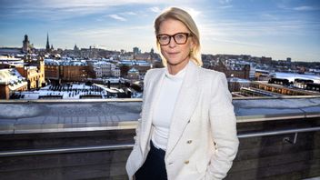 Finansminister Elisabeth Svantesson (M) ser ljuspunkter i ekonomin, men tycker att bankerna borde göra mer för kunderna. Foto: Claudio Bresciani/TT