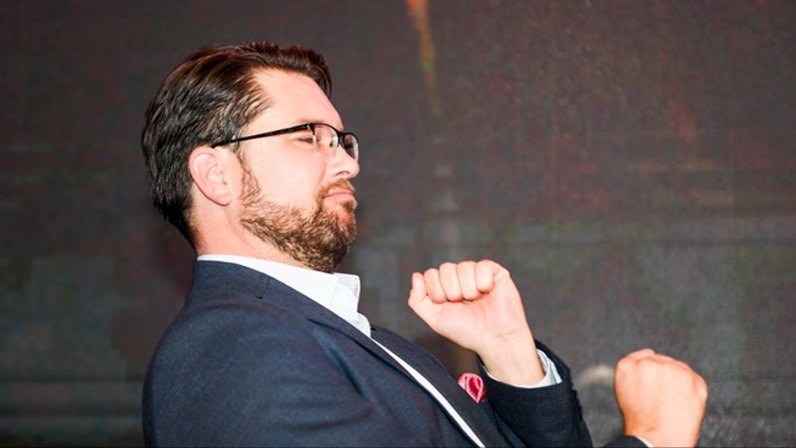 Senaste opinionsmätningen från Aftonbladet/Demoskop ger Jimmie Åkesson skäl att fira. Arkivbild. Foto: Maja Suslin/TT