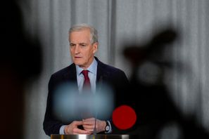 Norges statsminister Jonas Gahr Støre (Ap) på sin presskonferens i Oslo. Foto: Terje Pedersen/NTB/TT