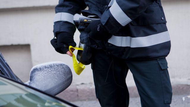 En parkeringsvakt har attackerats med ett tillhygge på Nydalavägen i Malmö. Foto: Berit Roald