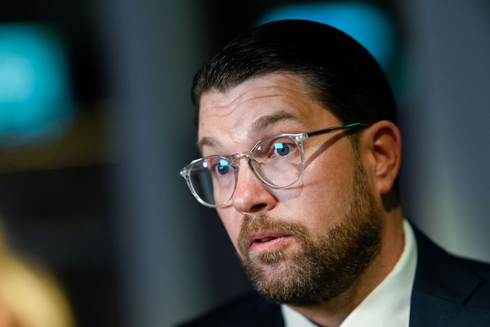 Sverigedemokraternas partiledare Jimmie Åkesson tycker att syrier nu borde ta tillfället att åka tillbaka till sitt hemland. Arkivbild. Pontus Lundahl/TT