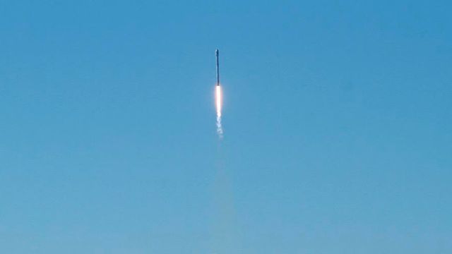Space X-raket exploderade vid landning. Foto: Matt Hartman/TT. 