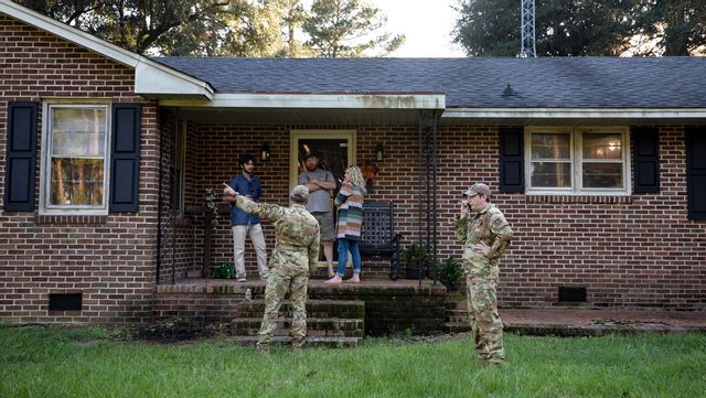 Marinen tvingades be allmänheten om hjälp för att hitta planet. Foto: Henry Taylor/TT 