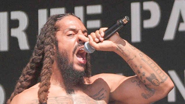 Snopna beskedet. Bob Vylan kommer inte in i USA längre. Foto: AP