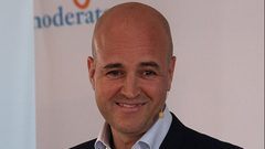 Fredrik Reinfeldt gör comeback