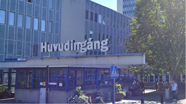 Entrén till Danderyds sjukhus. Foto: Google Maps