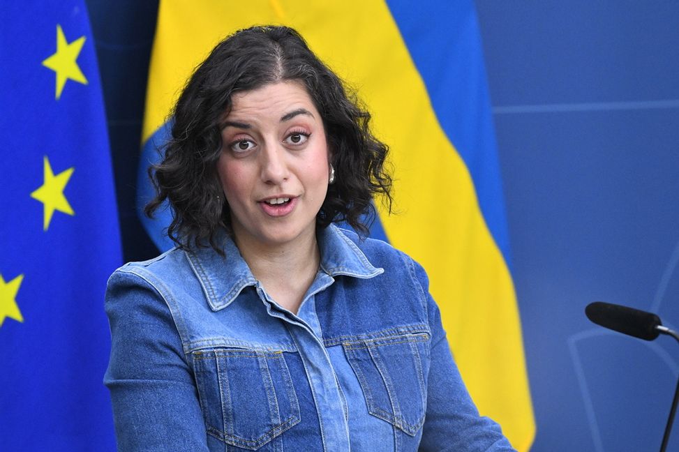 Utbildningsminister Simona Mohamsson (L) vill inte se snusförbud för lärare under skoltid. Foto: Lars Schröder/TT