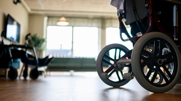 Regeringen tillsätter nu en utredning som ska granska hur man kan stoppa kriminalitet inom branschen. Foto: Oscar Olsson/TT