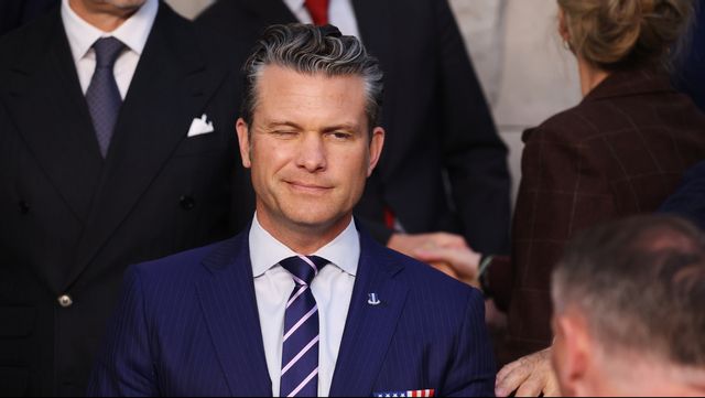 USA:s krigsminister Pete Hegseth under onsdagens möten på Natohögkvarteret i Bryssel. Foto: Omar Havana/AP/TT