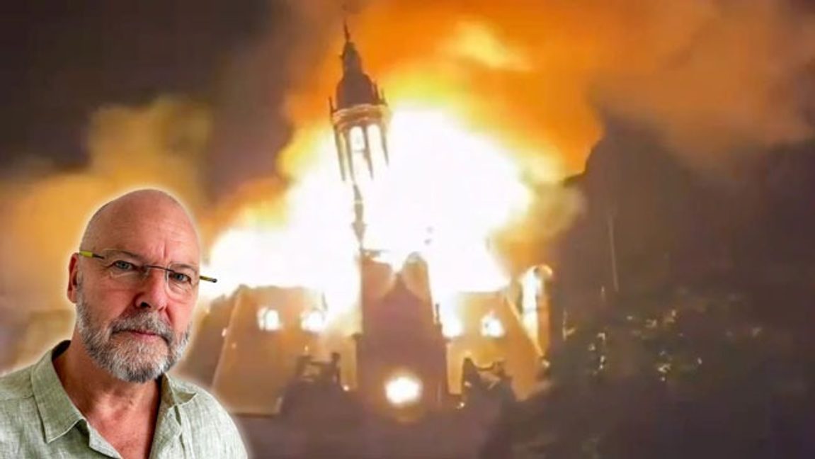 Det 143 år gamla rådhuset i Limoges sattes i brand under oroligheterna i Frankrike. Infälld: Paul Holmgren. Foto: Privat/ Fakismil X
