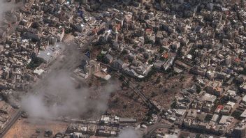 Sjukhuset som träffades av en raket. Foto: AP/TT