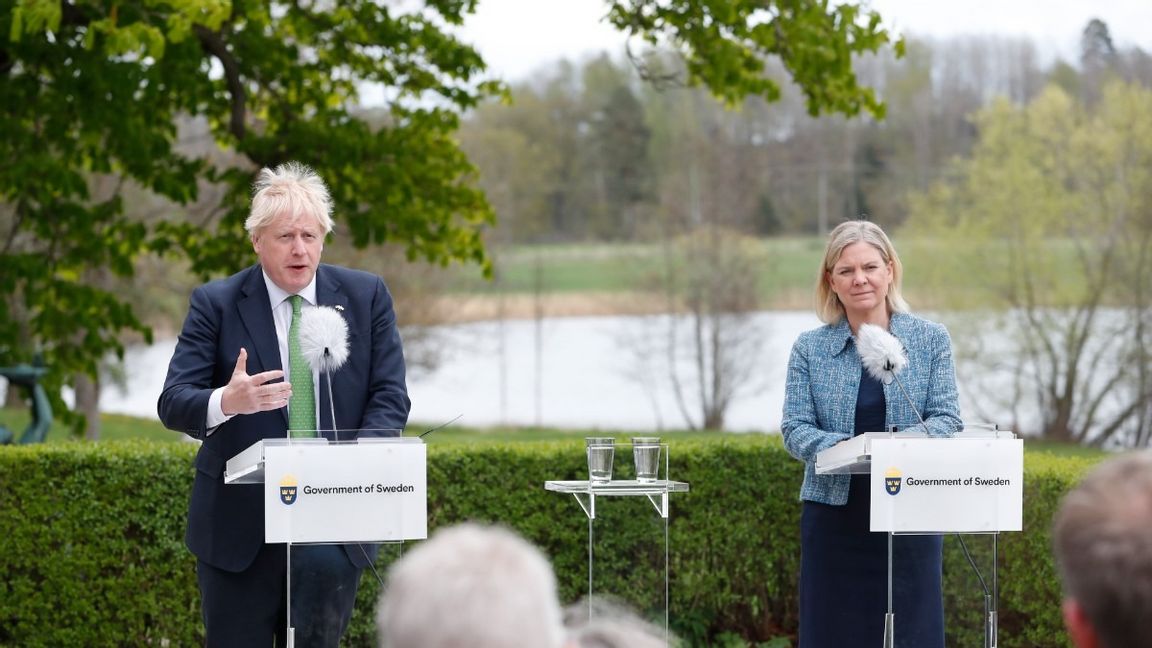 Storbrittaniens premiärminister Boris Johnson och Sveriges statsminister Magdalena Andersson. Foto: Christine Olsson/TT 