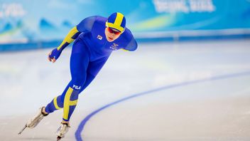 Nils van der Poel tar Sveriges andra OS-guld i Peking. Foto: Ashley Landis/AP/TT