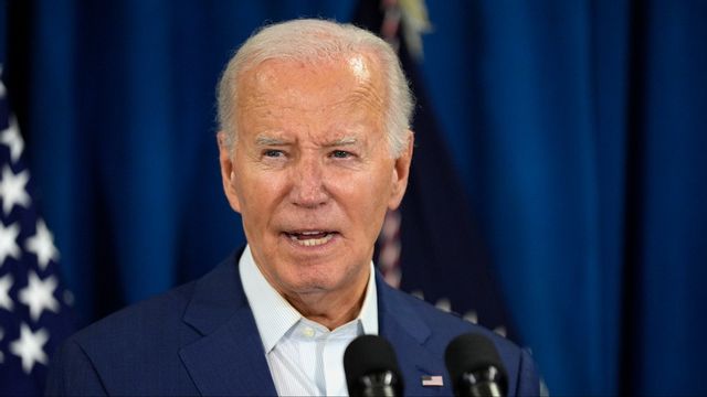 USA:s president Joe Biden uttalar sig efter skottlossningen på Trumpmötet. Foto: Manuel Balce Ceneta/AP/TT.