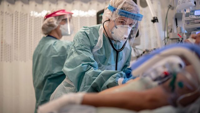 I sviterna av covid-19 har ett trettiotal barn drabbats av en livshotande hyperinflammation när kroppens immunförsvar angriper den egna kroppen. Björn Larsson Rosvall /TT.