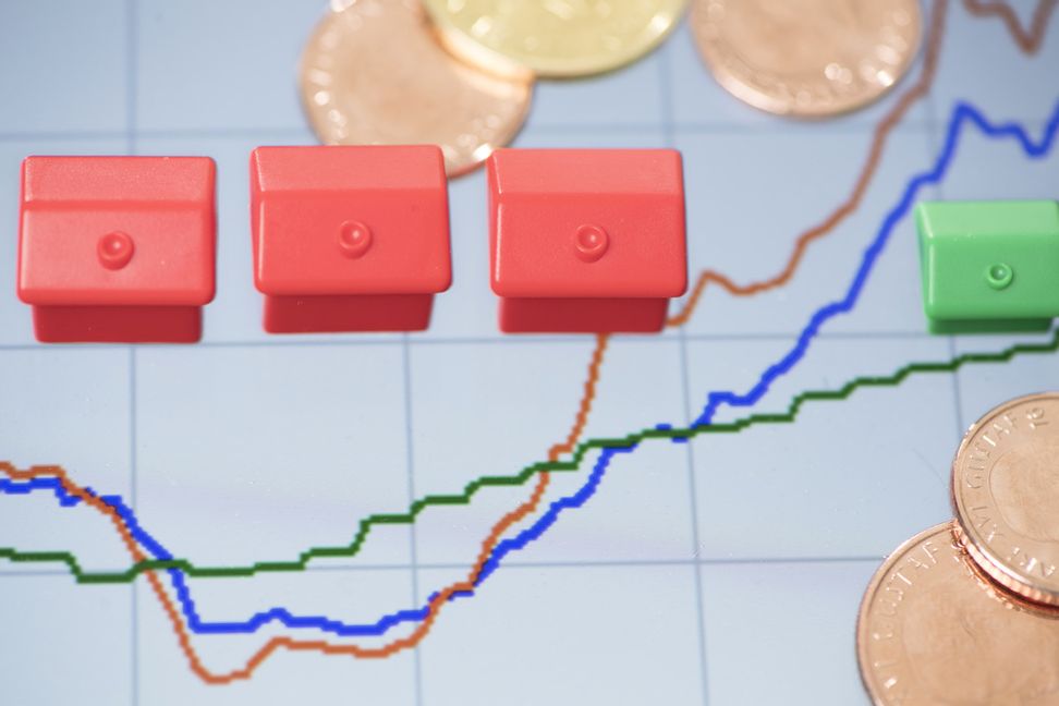 Hushållen förväntar klirr i kassan i form av lägre räntekostnader. Arkivbild Foto: Fredrik Sandberg/TT