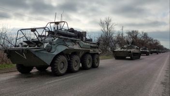 Rysk militär konvoj i Mariupol. Foto: Alexei Alexandrov/AP/TT